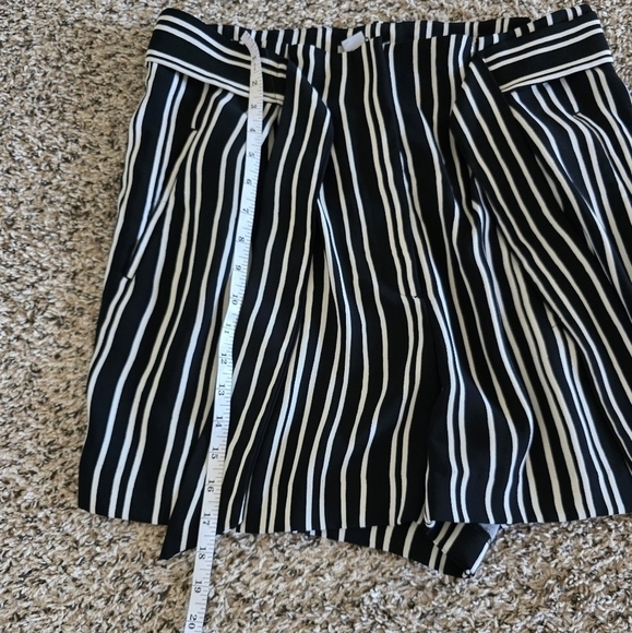 H & M romper high-waisted shorts, women's in size 14, very good condition - Picture 8 of 9
